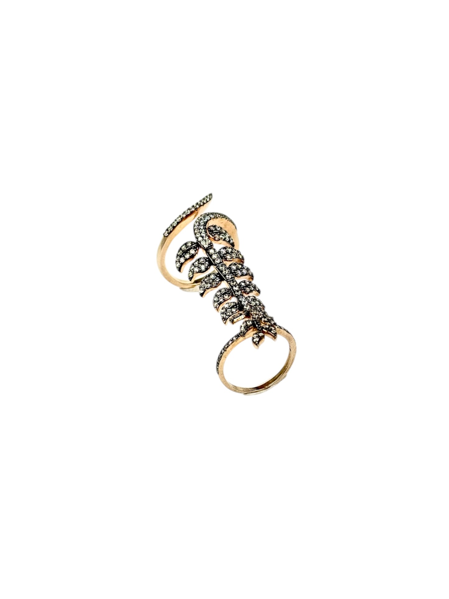 Anello d'argento rosé "Rampicante di Zirconi"