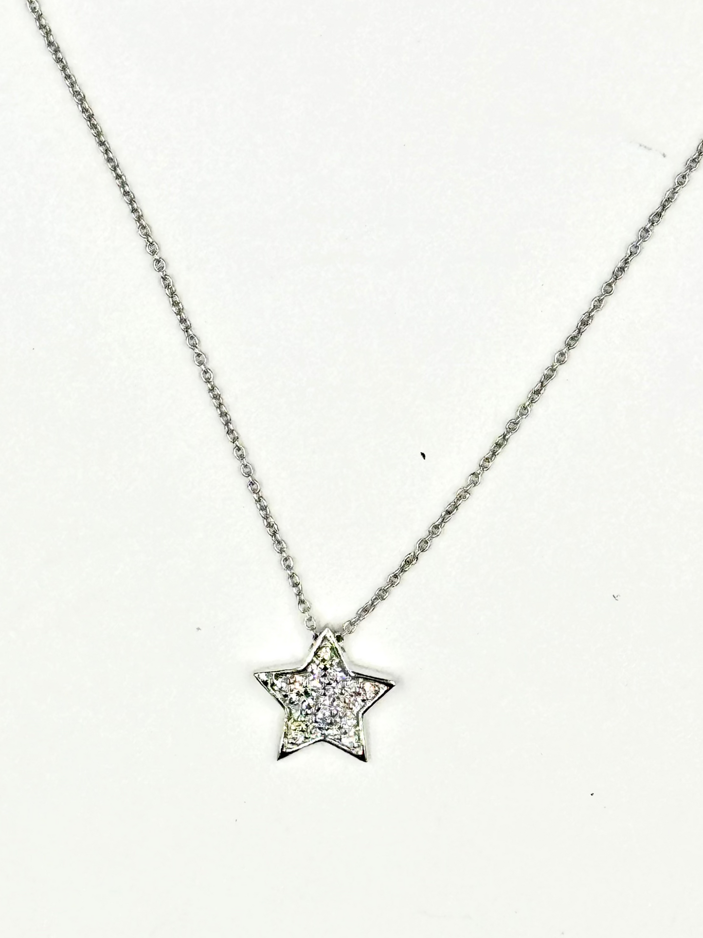 Collana d'oro bianco "Stella di Luce"