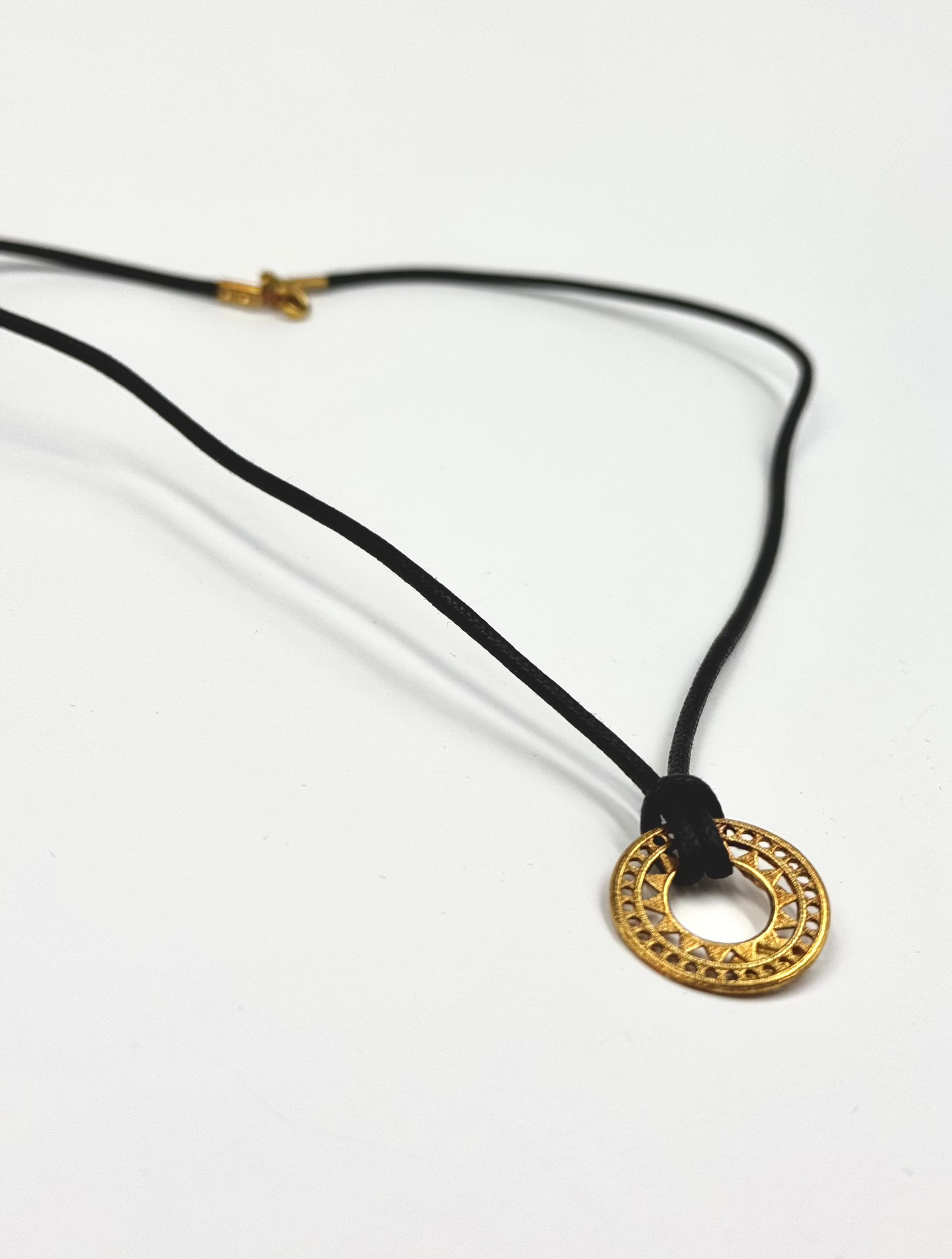 Collana in spago con ciondolo Michelangelo in argento “Etruria”